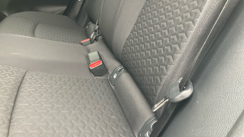 Toyota Yaris Cross 1.5 Hybrid Design 5dr CVT Hybrid Estate